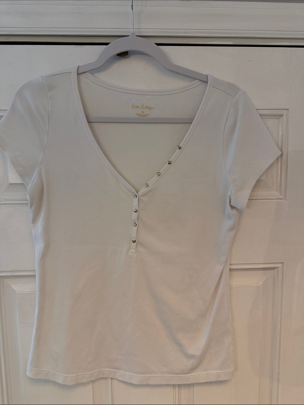 Lilly Pulitzer White Short-Sleeve V-Neck Top with Pearl Buttons